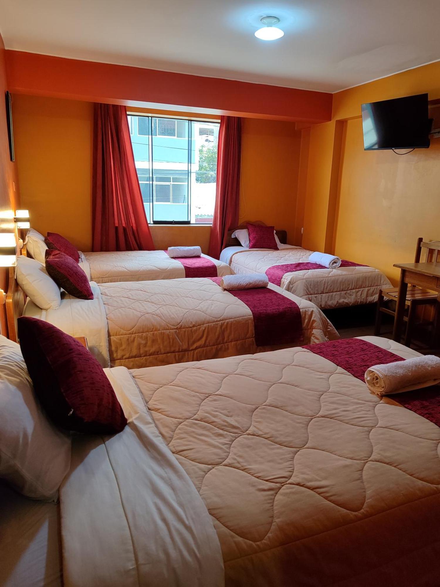 Krusty Hostel B&B Huaraz  Luaran gambar